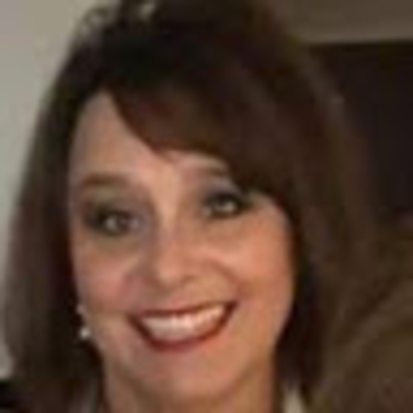 Meet your Posher, Sherry - Picture 1 of 1